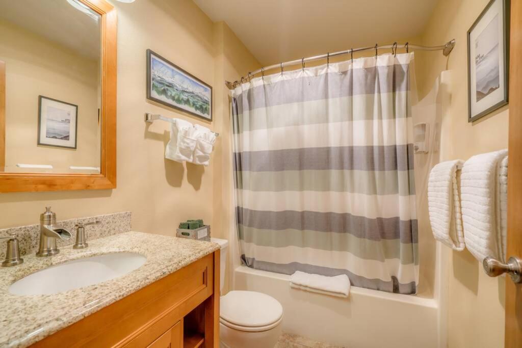 Das Bavarian Condo, 5 Star Ground Floor Unit, Walk To Town, Sleeps 6 Leavenworth Exterior photo